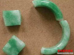 <b>云南当地买手意外摔损售价28万翡翠赔3000元化解</b>