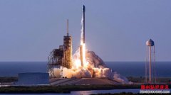 <b>SpaceX再次成功发射并回收“猎鹰9号”火箭(图)</b>