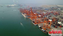 2017年中国货物贸易进出口总值27.79万亿元