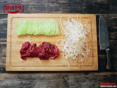 <b>水煮牛肉的做法步骤图解</b>