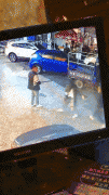 <b>愤怒！沙洋街头一女子遭陌生男子猥亵！反抗遭暴打</b>