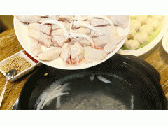 <b>广州天河区小姐姐的这些鸡店，竟然每晚接客接到腿软</b>