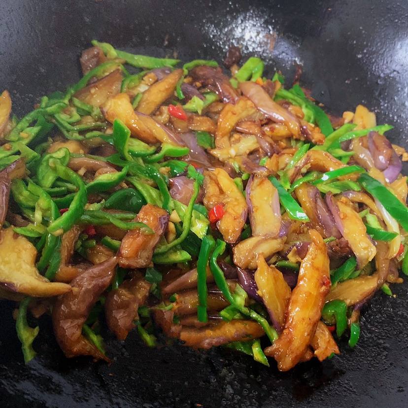下饭神菜 酱爆茄子的做法 步骤7