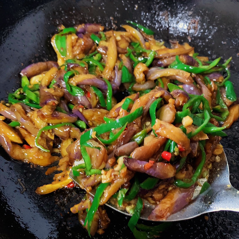 下饭神菜 酱爆茄子的做法 步骤8