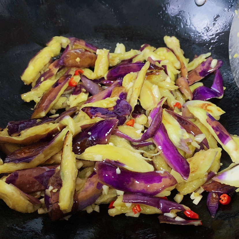 下饭神菜 酱爆茄子的做法 步骤5