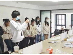警惕新型诈骗！女子上班第3天公司被民警一锅端：冒充平台客服拉人刷